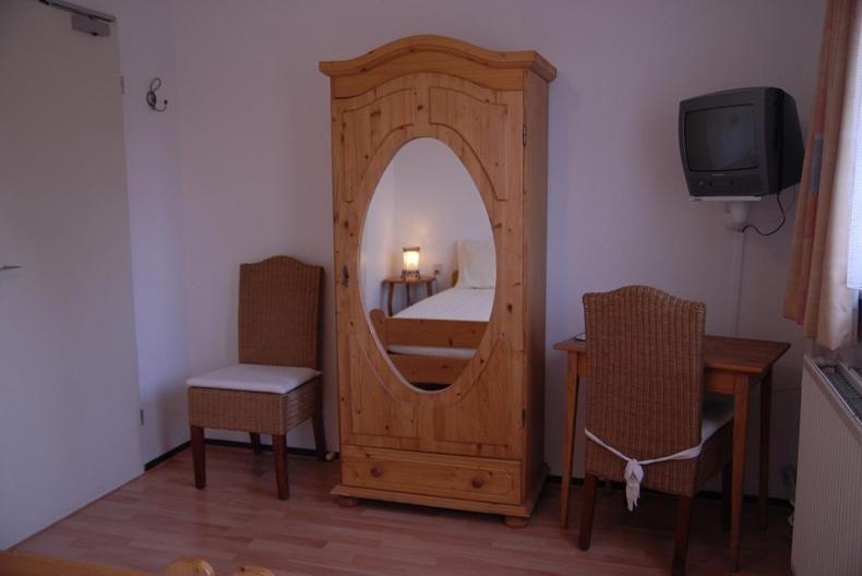 Hotel 'T Vlinderhofke Sint Geertruid Szoba fotó